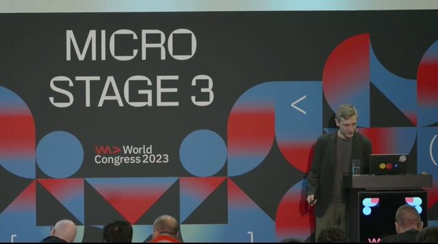 Migrating 140M users from a Redis-based monolith