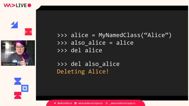 Using the garbage collector for cyclic references
