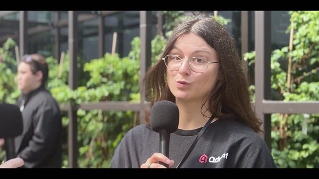 AI Vector Search at Scale - Ewa Szyszka - Ewa Szyszka thumbnail