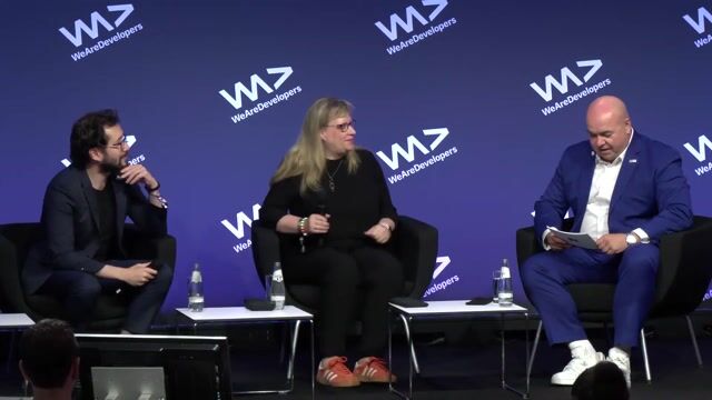 Overcoming challenges in cross-channel hyper-personalization