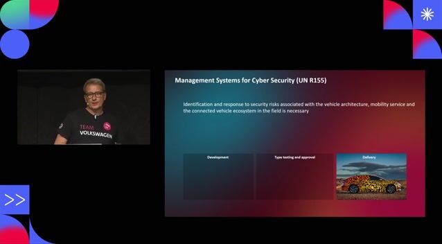 Managing security over the entire vehicle lifecycle