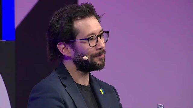 How GitHub Copilot and Overflow AI complement each other