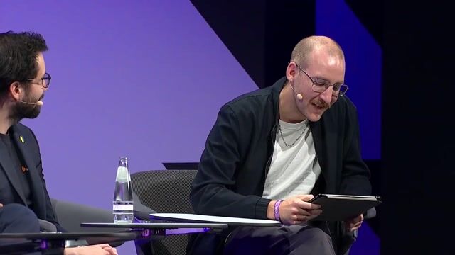 Collaborative Intelligence: The Human & AI Partnership thumbnail