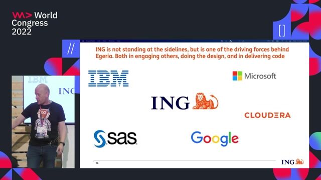 Managing an open source contribution team within a bank