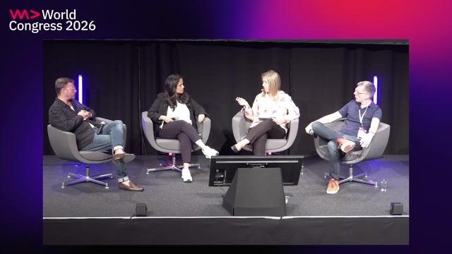 Measuring AI transformation by defining and tracking super users thumbnail