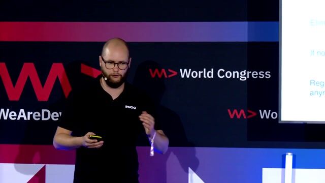 Making explicit and collaborative architectural decisions