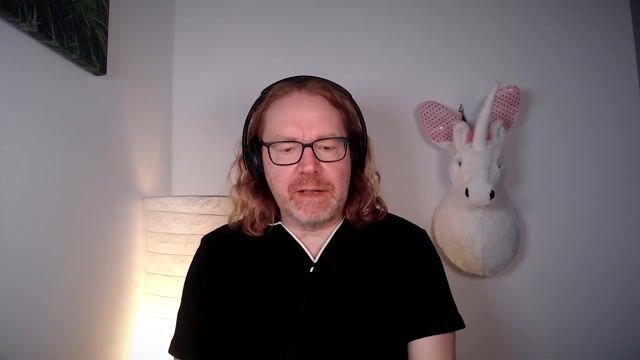 Utilizing modern query languages as facades for legacy interfaces thumbnail