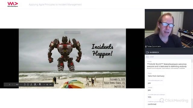 Defining digital service incidents and key stakeholders