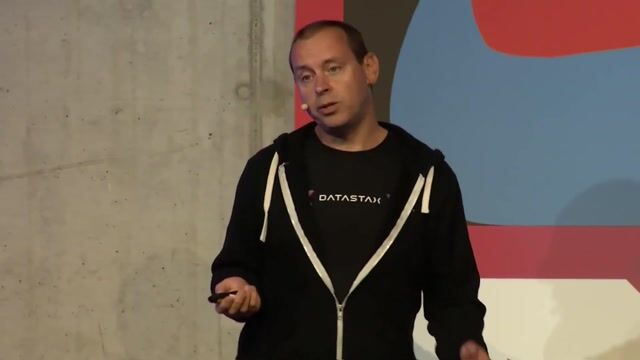 Accelerating GenAI Development: Harnessing Astra DB Vector Store and Langflow for LLM-Powered Apps