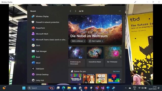 Live demo in a shared Microsoft Mesh environment