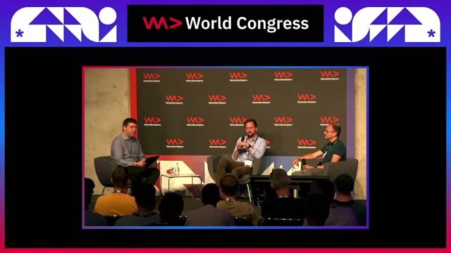 The unique challenge of quantum programming