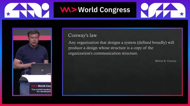 Deconstructing Robert C. Martin's clean architecture