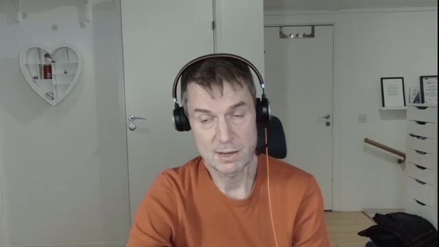 How to spot AI-generated text in issue reports