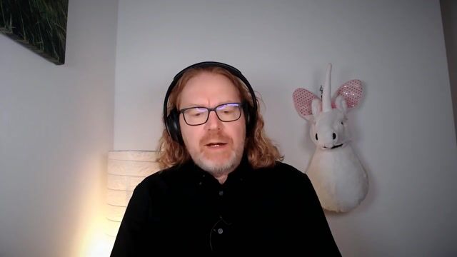 Prioritizing backward compatibility in API design thumbnail